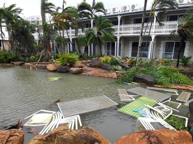 Циклонот Деби со намален интензитет 