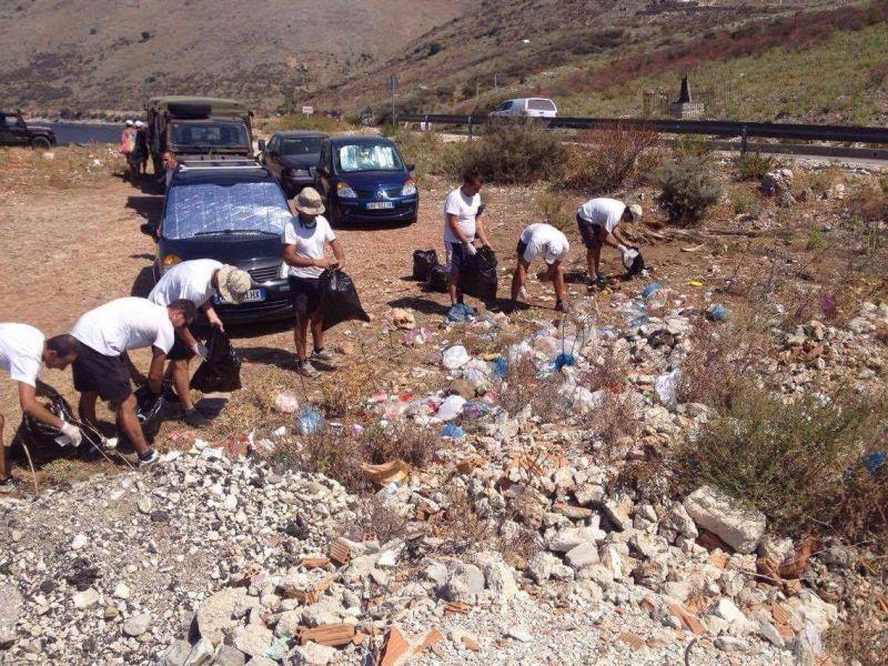 Албанската војска го чистеше крајбрежјето на земјата