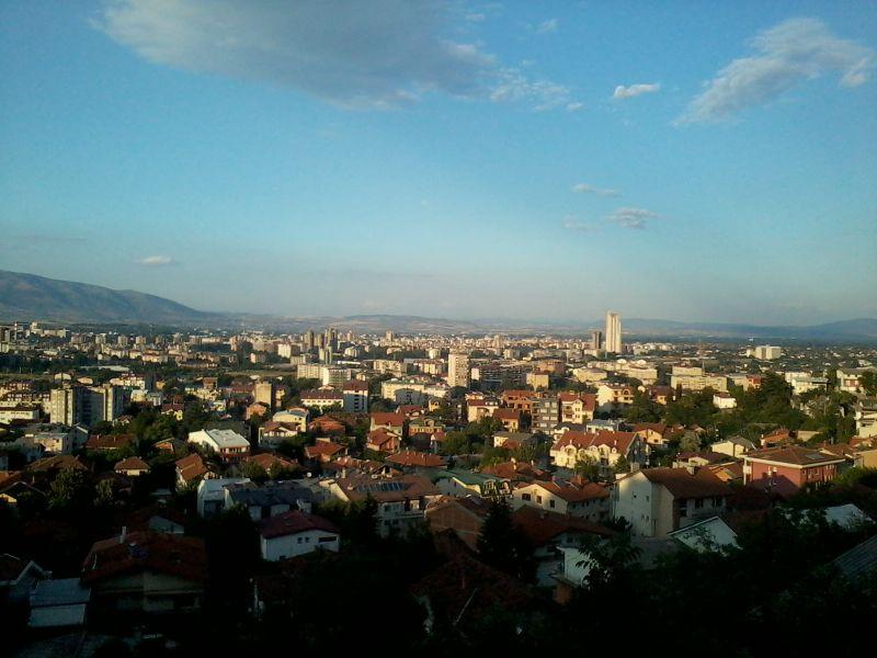 Акција за чистење на одводните канали во општината Кисела Вода 