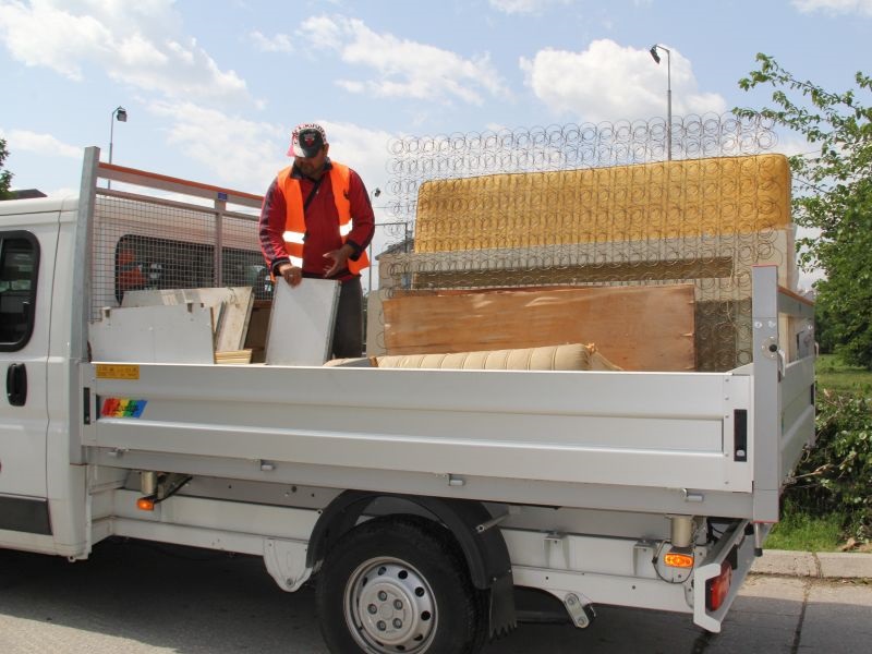 Во Аеродром уште денес ќе се собира кабаст отпад