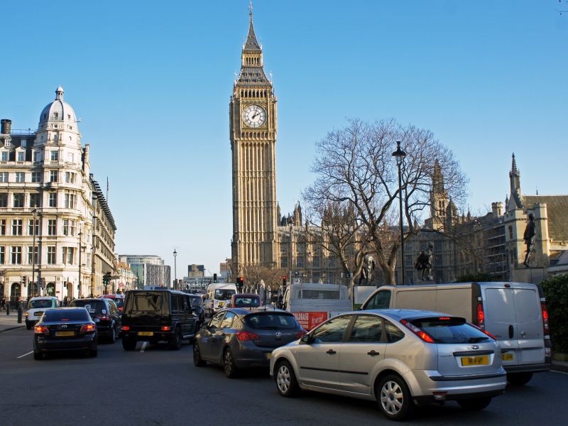 Британските лекари против дизел возилата на улиците во Лондон