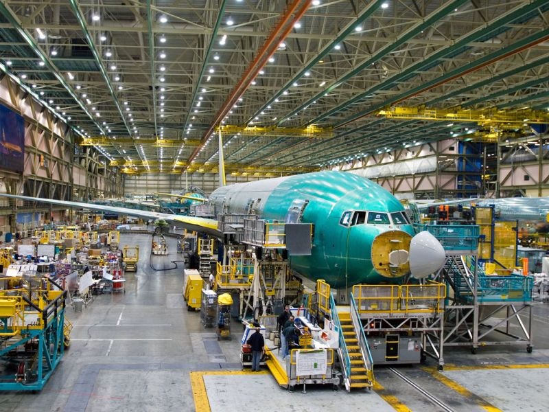 Ќе се ограничува и загадувањето од авионите